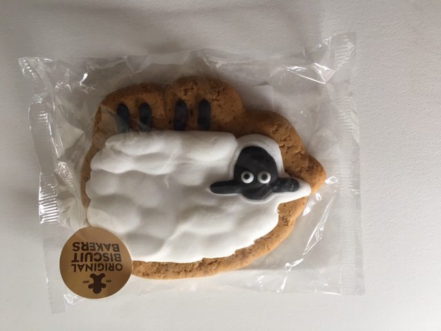 Image on Food GingerBread Sheep Biscuit
