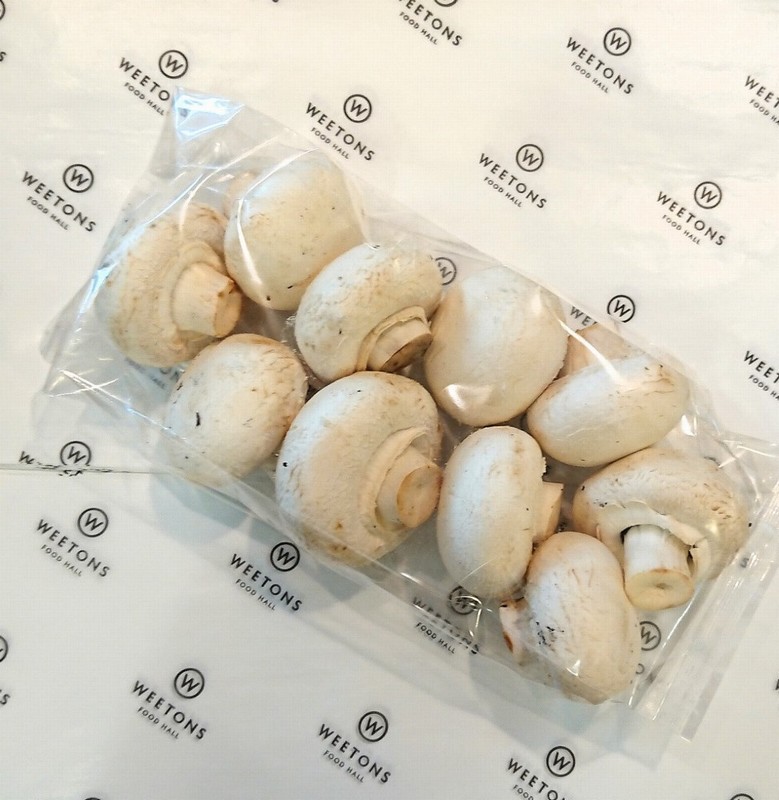Pre-Packed Button Mushrooms