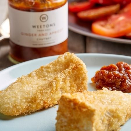 Breaded Brie with Apricot And Ginger Chutney