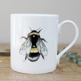TOASTED CRUMPET BEE MUG IN A GIFT BOX