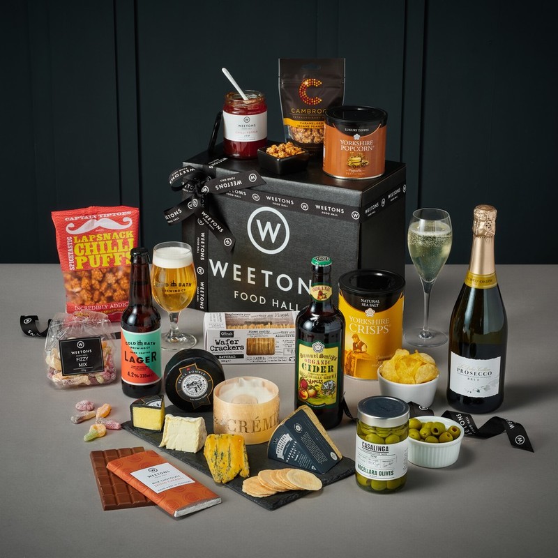 The Deluxe Sharing Treat Hamper