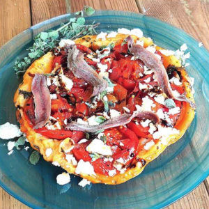 Read more about the article TOMATO, FETA CHEESE AND ANCHOVY TARTE TATIN